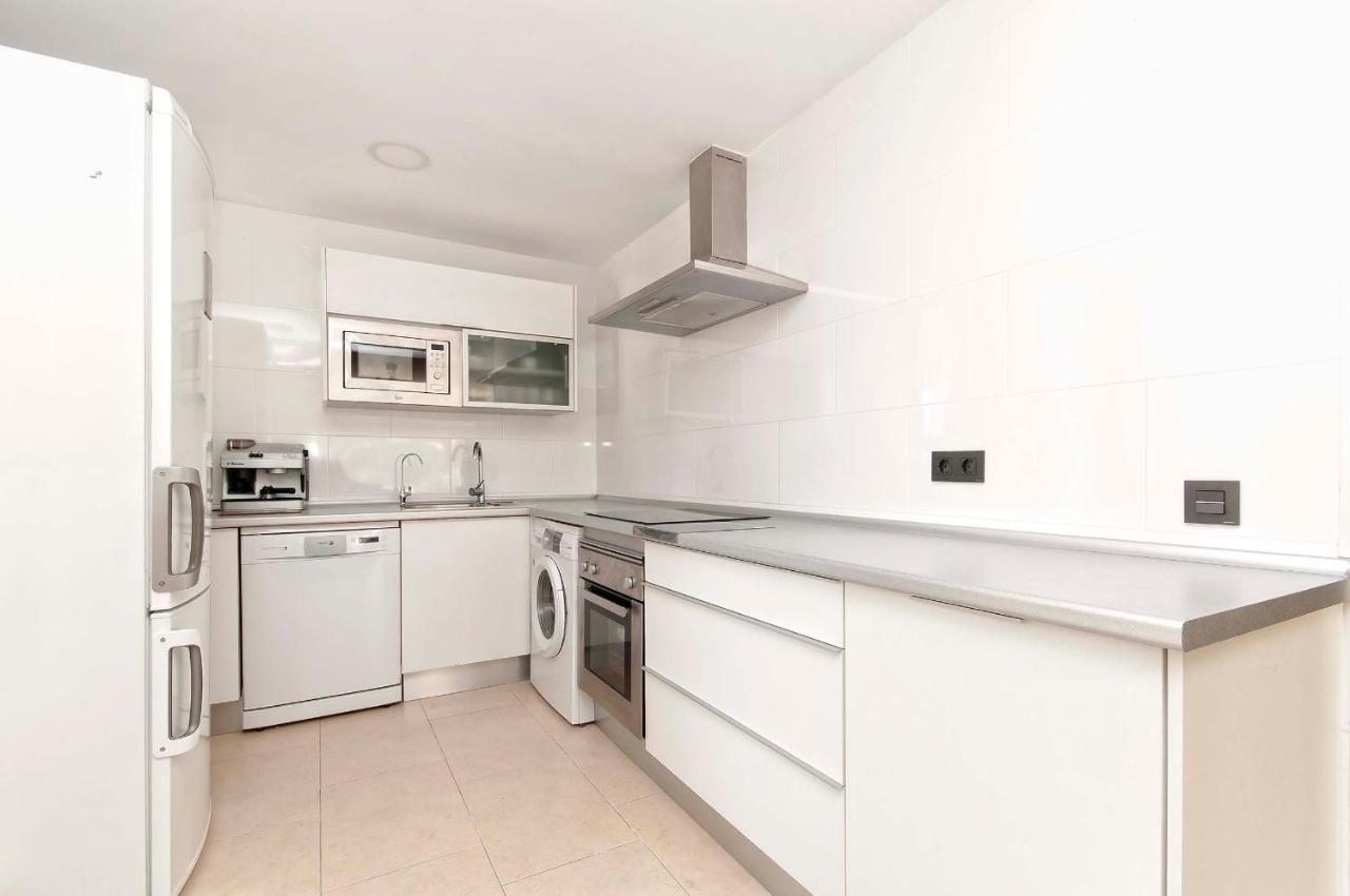 Atico Con Enorme Terraza Y Chill Out Particular Appartement Benidorm Buitenkant foto
