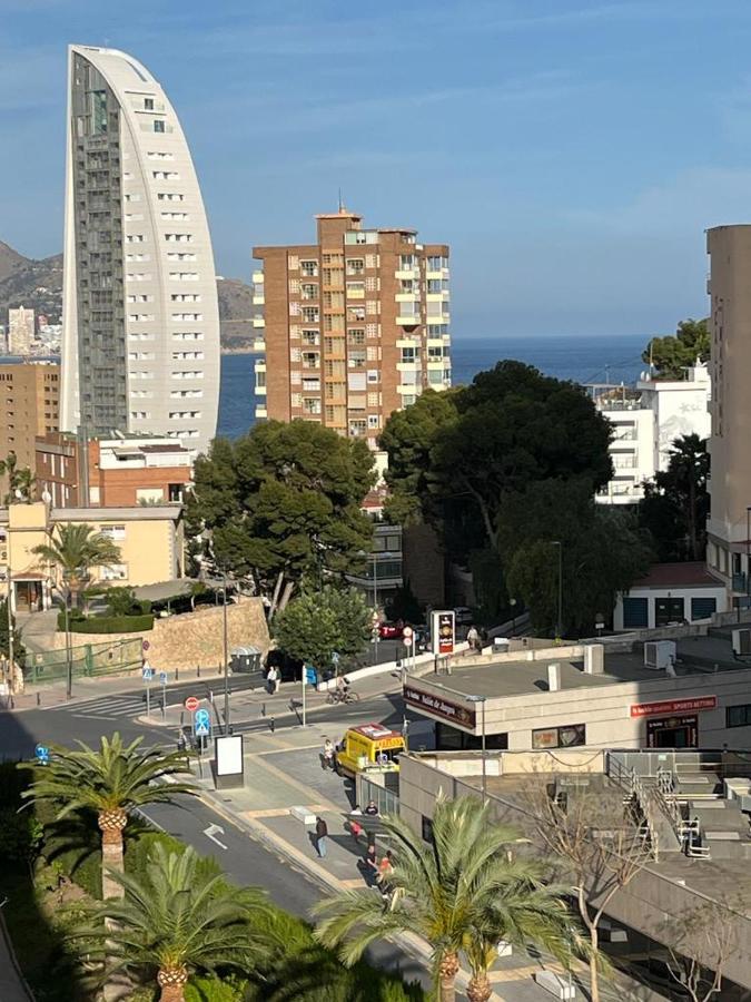 Atico Con Enorme Terraza Y Chill Out Particular Appartement Benidorm Buitenkant foto