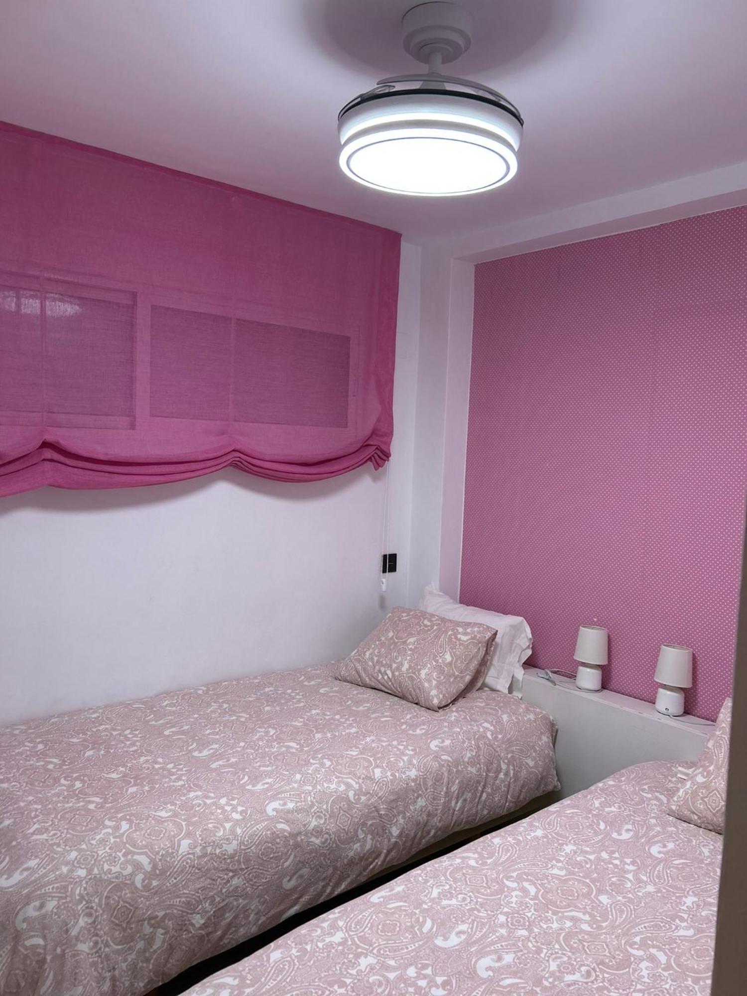 Atico Con Enorme Terraza Y Chill Out Particular Appartement Benidorm Buitenkant foto
